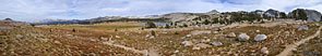 East-west pano near Evelyn Lake (center) on the high plateau northeast of Vogelsang