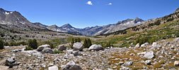 West to Bench Lake on the climb to Taboose Pass.