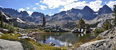 A small unnamed lake high on a ridge east of Ediza Lake